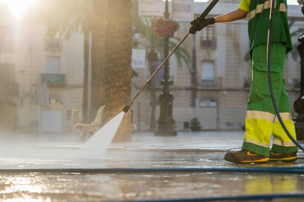 Best Restaurant Pressure Washing  in Kendallville, IN